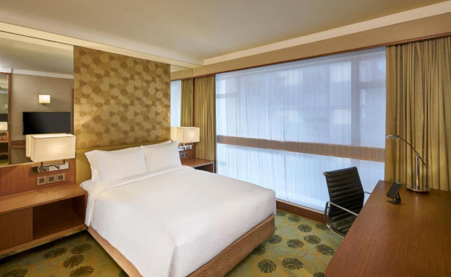 Holiday Inn Golden Mile