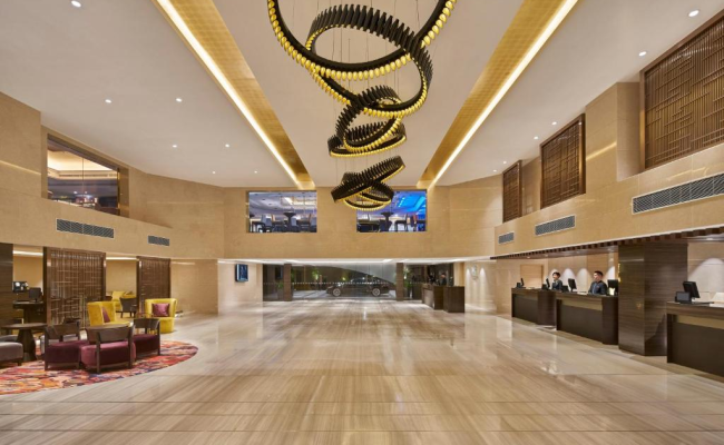 Holiday Inn Golden Mile