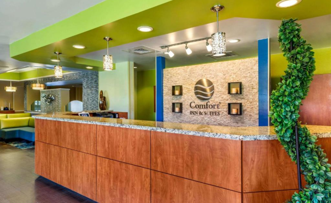 Comfort Inn & Suites Near Universal Orlando Resort-Convention Ctr