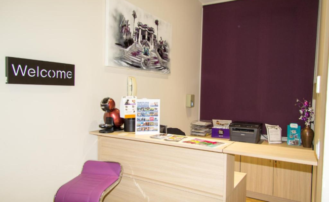 Hostal Barcelona Travel