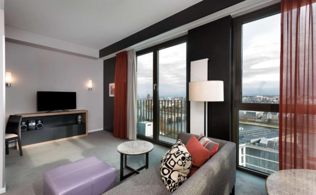 Adina Apartment Hotel Frankfurt Neue Oper