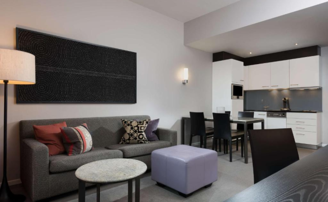 Adina Apartment Hotel Frankfurt Neue Oper