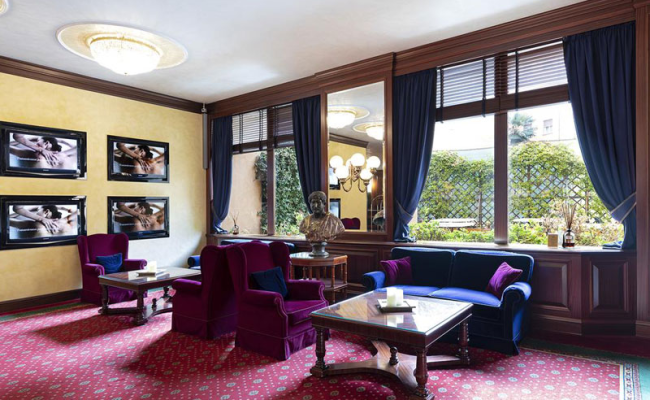 Royal Hotel Carlton