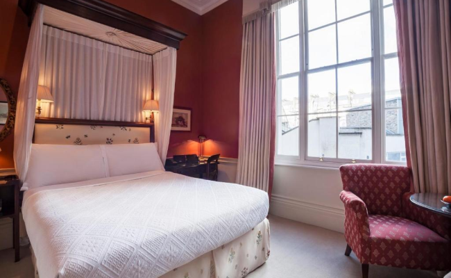 Roseate House London