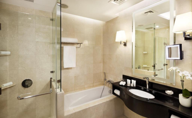 Best Plaza West Bay Hotel