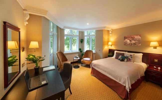 Rochester Hotel by Blue Orchid