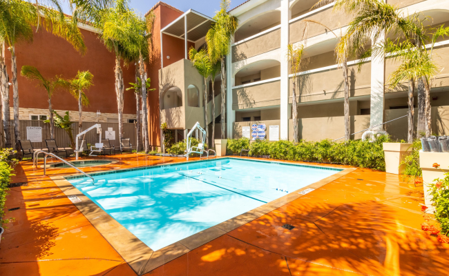 Holiday Inn Express Anaheim West, an IHG Hotel