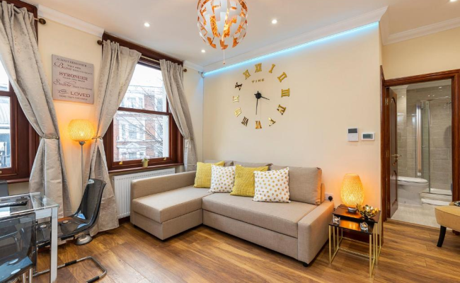 Stylish Apartment Kensington