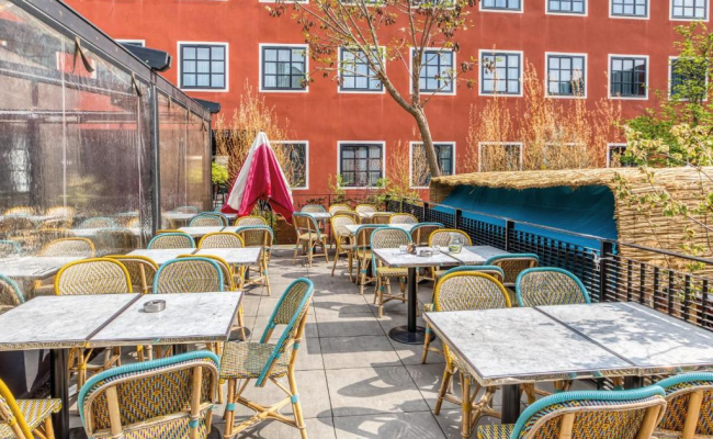 MOB HOTEL Paris Les Puces