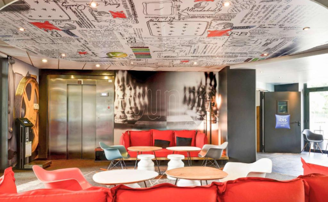 Ibis Orly Chevilly Tram 7