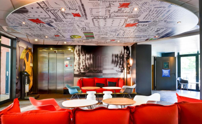 Ibis Orly Chevilly Tram 7