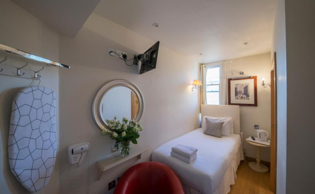 The Paramount Hotel