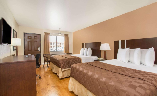 Travelodge by Wyndham Las Vegas Airport Near The Strip