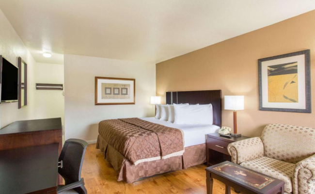 Travelodge by Wyndham Las Vegas Airport Near The Strip