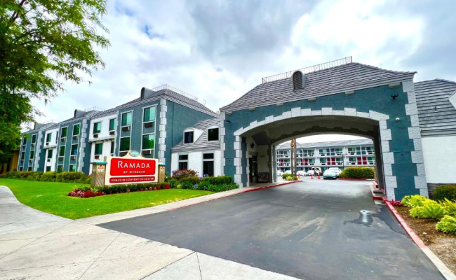 Ramada by Wyndham Anaheim Convention Center