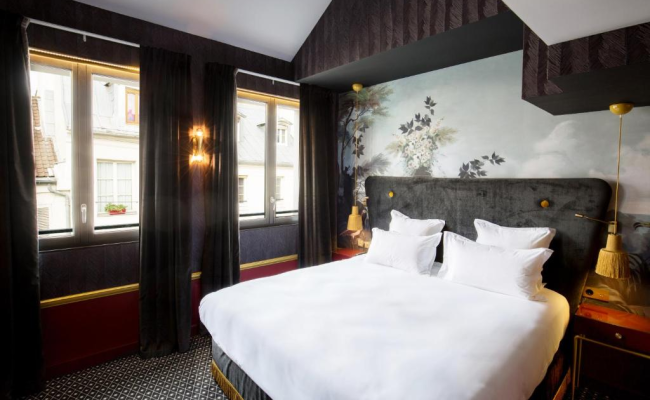 Snob Hotel by Elegancia