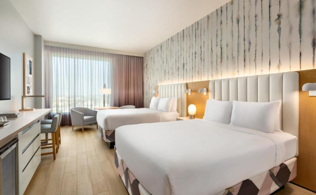 The Viv Hotel, Anaheim, a Tribute Portfolio Hotel