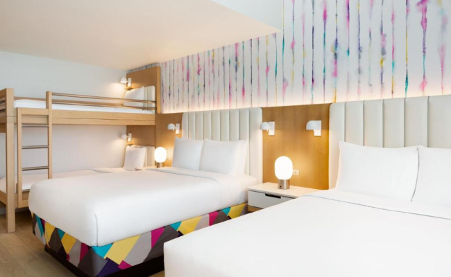 The Viv Hotel, Anaheim, a Tribute Portfolio Hotel