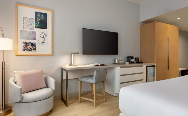 The Viv Hotel, Anaheim, a Tribute Portfolio Hotel