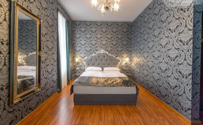 Hotel Urania