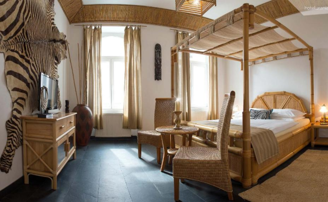 Hotel Urania