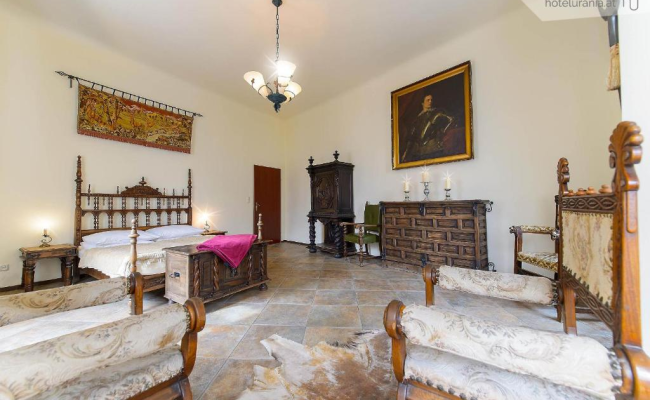 Hotel Urania