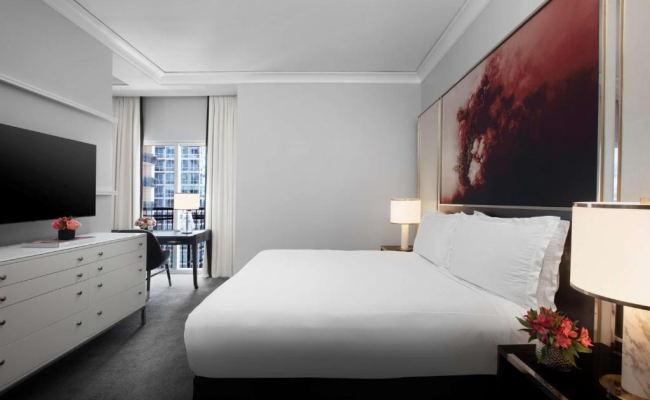 Waldorf Astoria Chicago