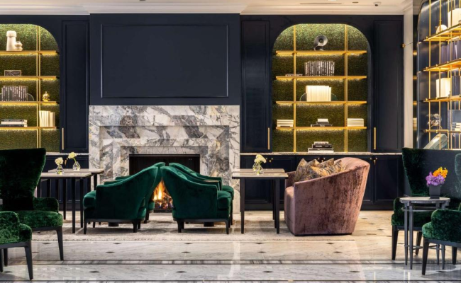 Waldorf Astoria Chicago
