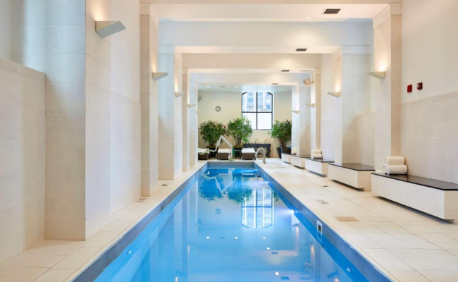 Waldorf Astoria Chicago