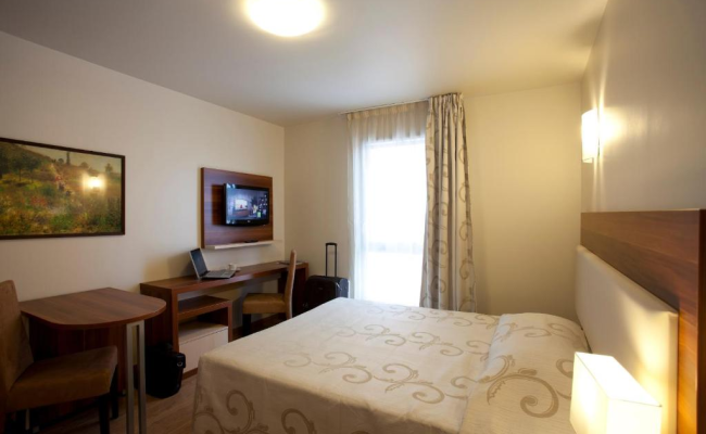 Villa Val Senart 1ere Avenue