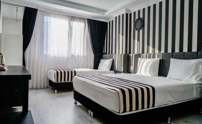 Cnr İnci Hotel