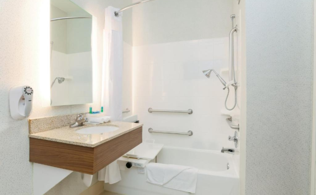 Holiday Inn Express Las Vegas Stadium Area by IHG