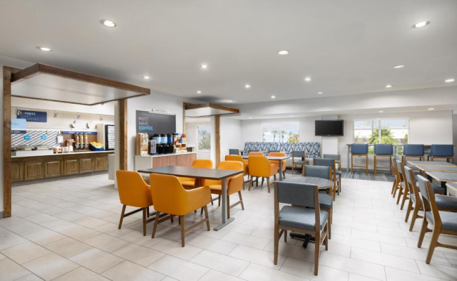 Holiday Inn Express Las Vegas Stadium Area by IHG