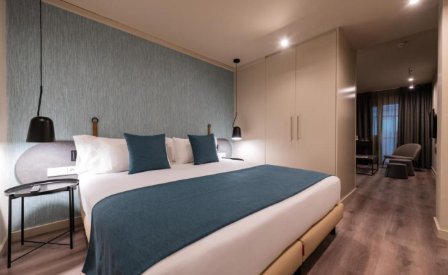 Atenea Rekord Suites