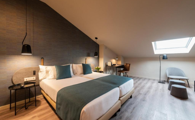 Atenea Rekord Suites