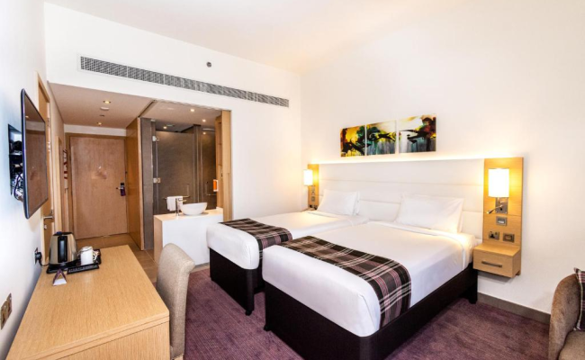 Premier Inn Dubai Dragon Mart