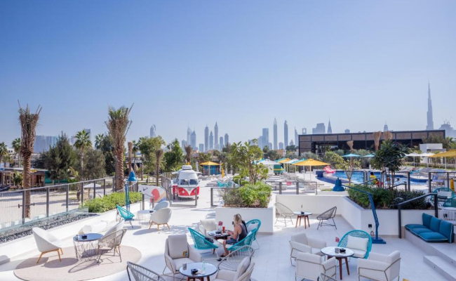 Rove La Mer Beach