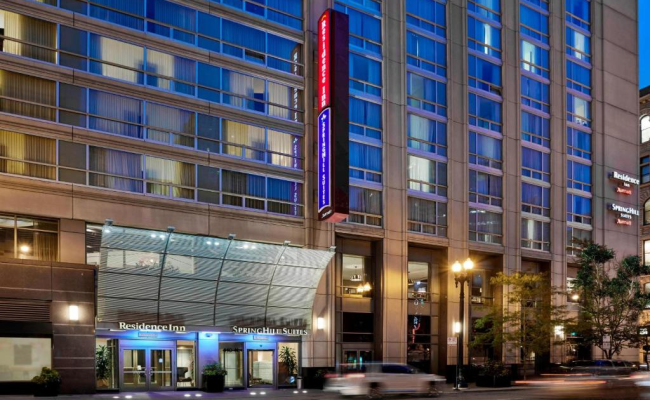 Residence Inn by Marriott Chicago Downtown/River North