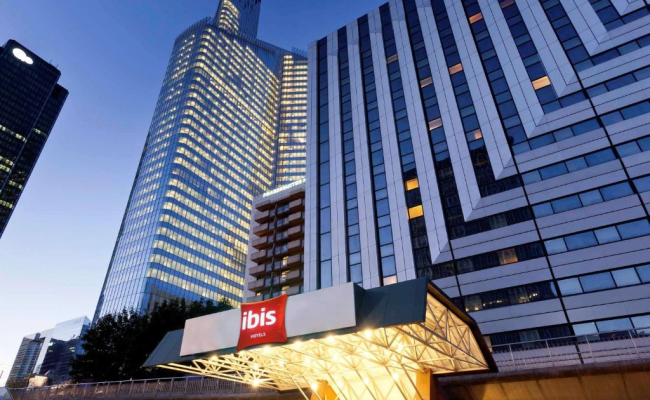 ibis Paris la Défense Esplanade