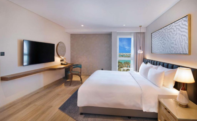 Radisson Blu Hotel & Resort, Abu Dhabi Corniche