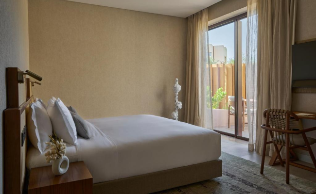 ERTH Hotel
