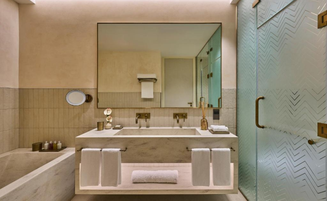 ERTH Hotel