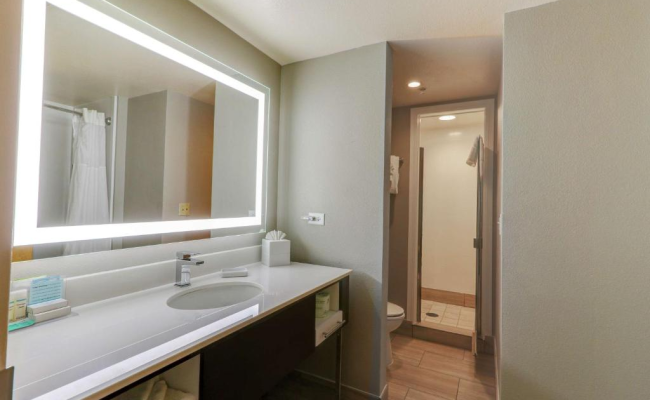 Hampton Inn Tropicana