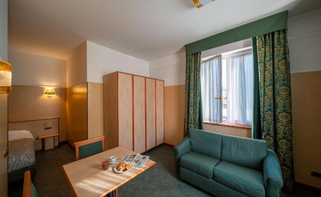 Hotel Mary