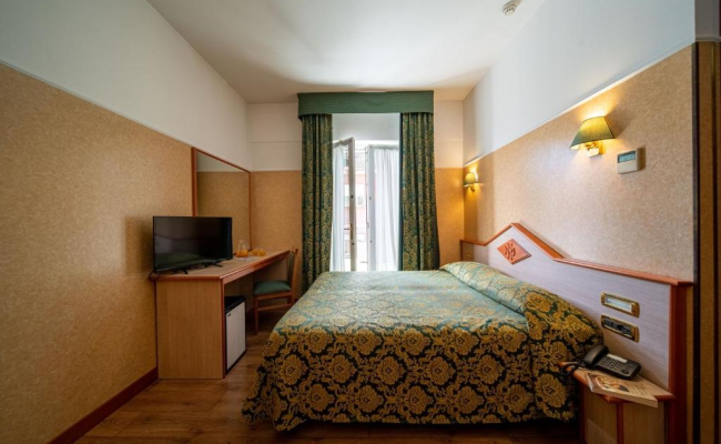 Hotel Mary