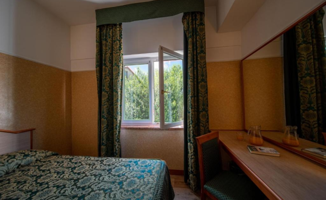 Hotel Mary