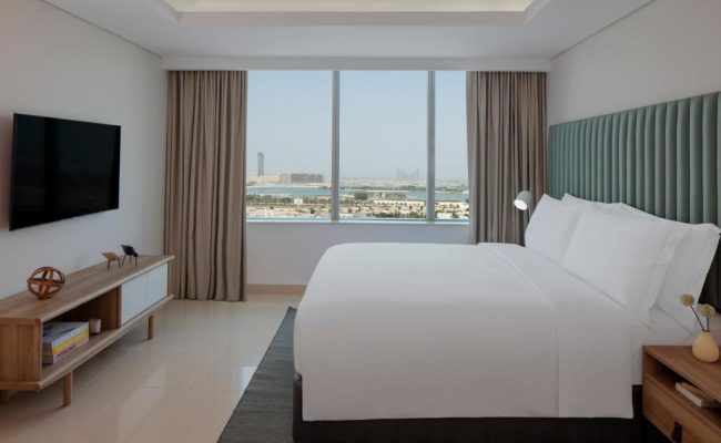 Staybridge Suites Dubai Internet City, an IHG Hotel