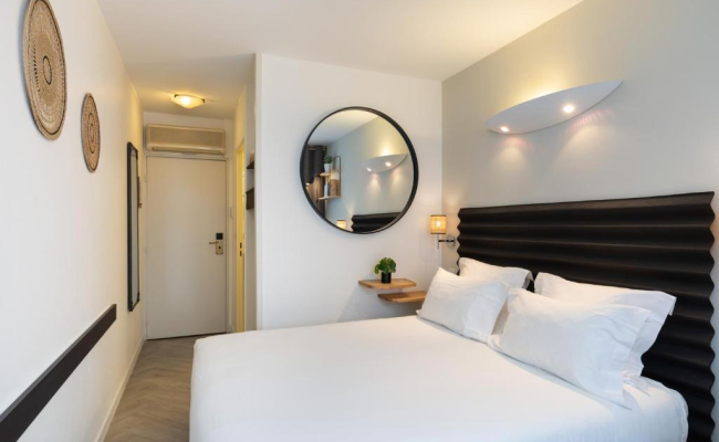 Hôtel Chromatics & Restaurant Hill Club by HappyCulture