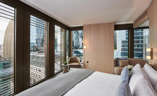 Pan Pacific London