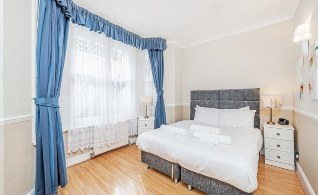 Castletown House Serviced Apartments